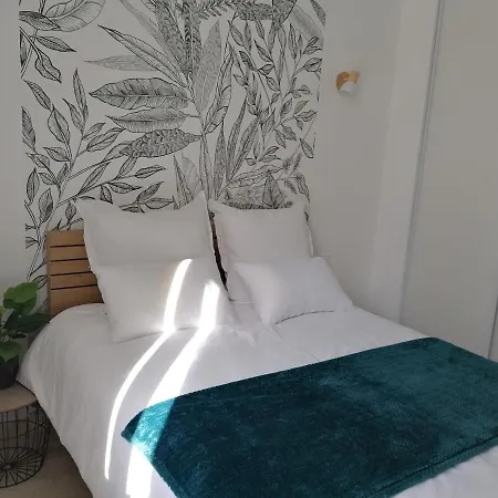 Le Manut, Charme Et Confort Appartement *
