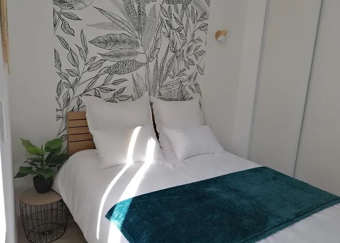 Le Manut, Charme Et Confort Διαμέρισμα *