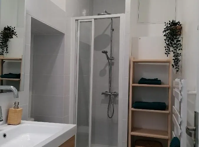 Le Manut, Charme Et Confort